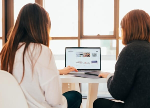 What Is Reseller Hosting and How Can You Make Money From It?
